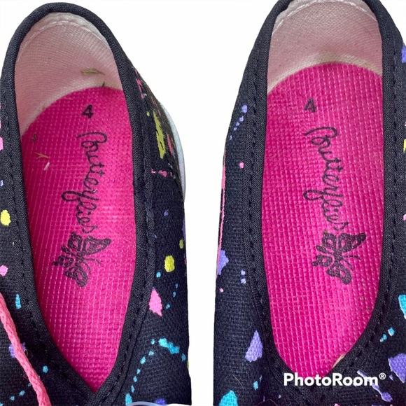 NEW Butterflies Youth Girls Sneakers 4 Paint Splatter Design Black Pink Laces - Picture 5 of 6